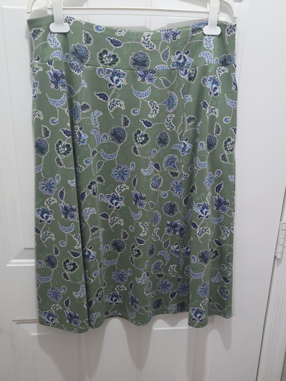 Appleseed's Navy and Green Floral A-Line Skirt XLPS